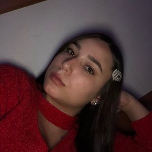 Meet your Posher, Adrianna